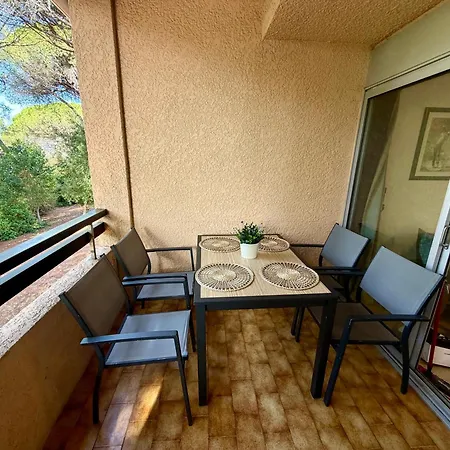 Apartment Domaine De Valescure Saint-raphael Piscine Clim Saint-Raphael (Var)